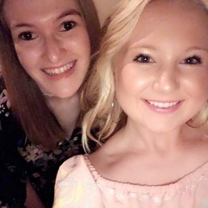 Meet your Posher, Abby